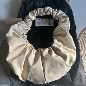 NWT purse/shoulder bag